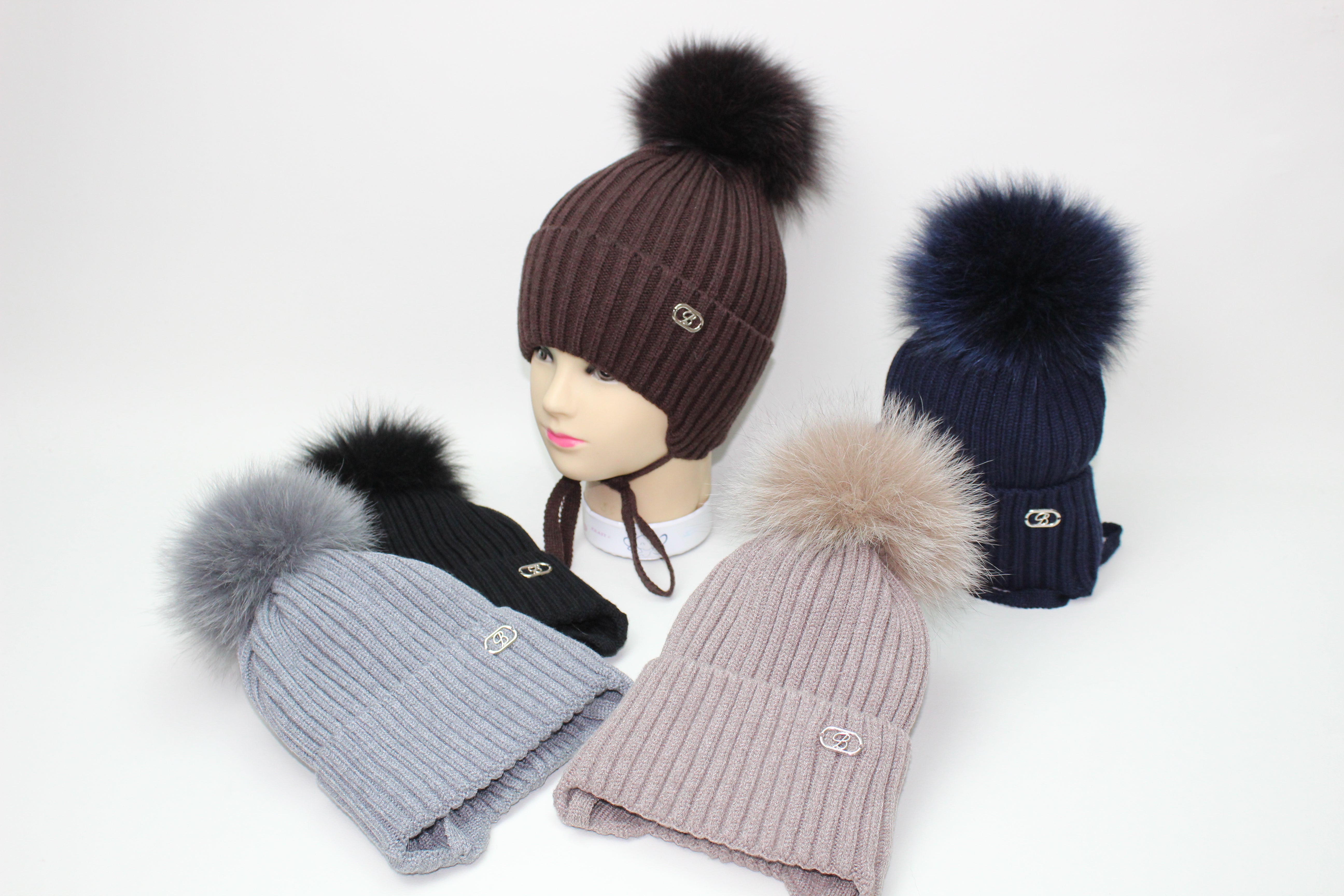 Модель 4240V-М